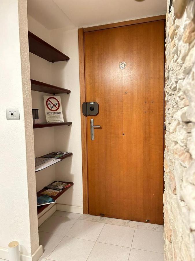 Amicka Apartment Альгеро Екстер'єр фото