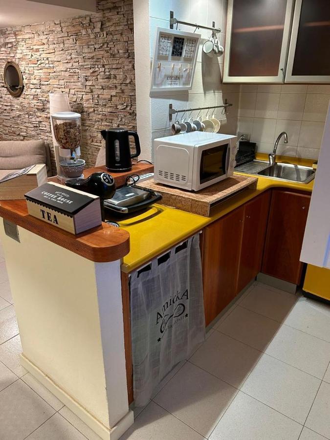 Amicka Apartment Альгеро Екстер'єр фото