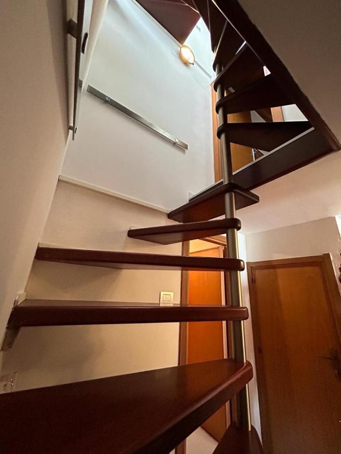Amicka Apartment Альгеро Екстер'єр фото